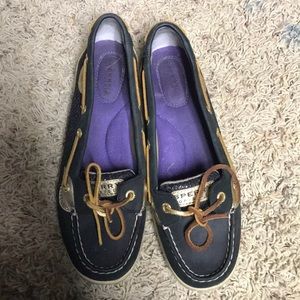 Sperry boat shoe
